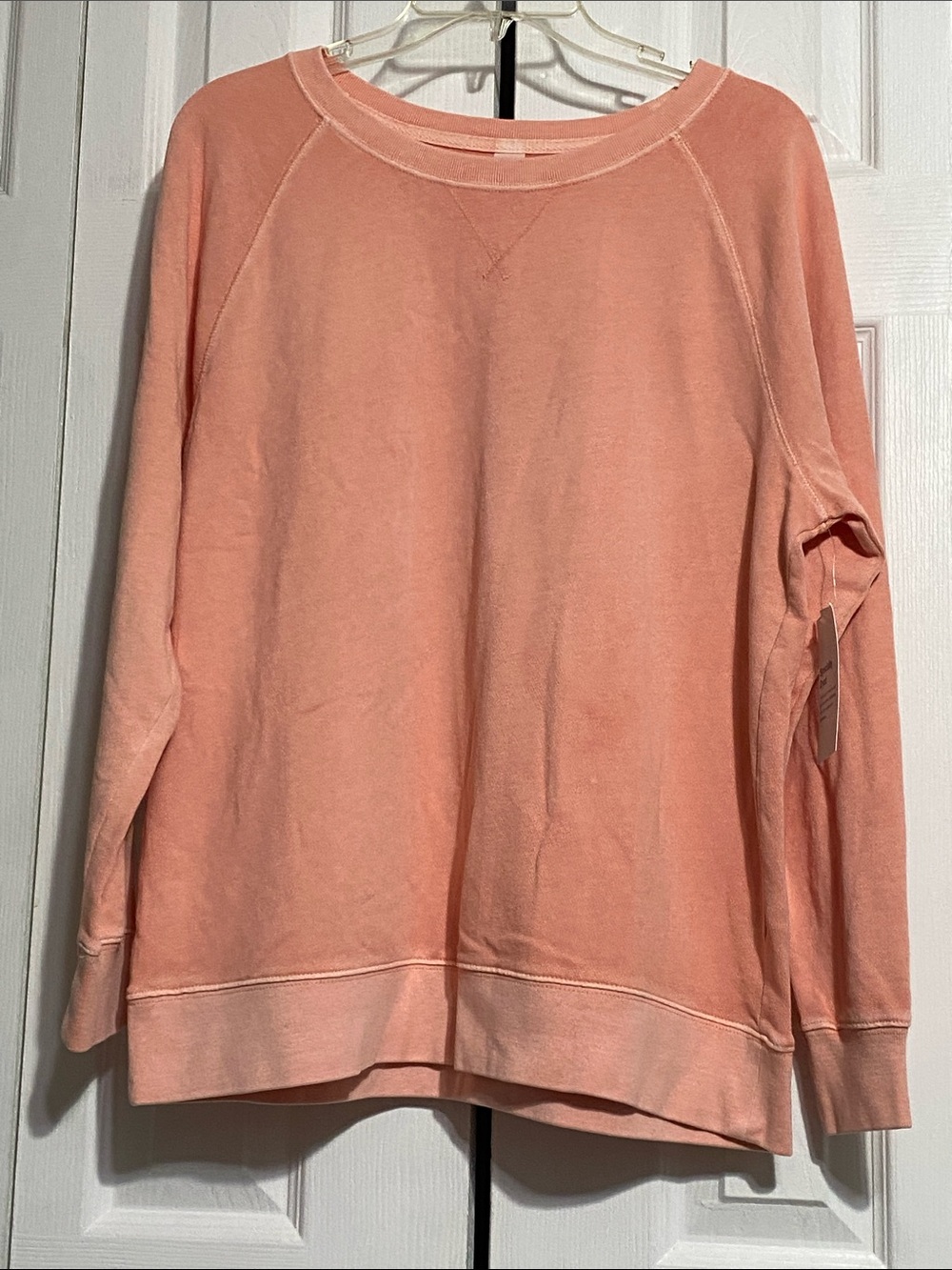 Old Navy soft peach lightweight sweatshirt top shirt size LARGE